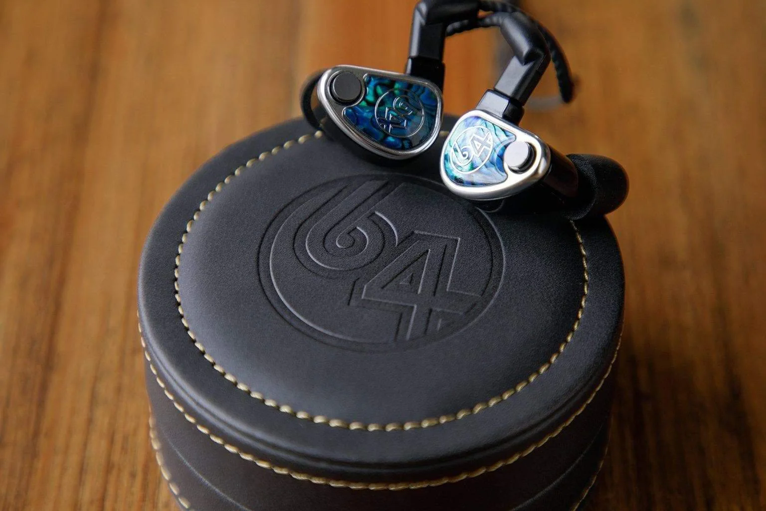 64 Audio Nio In-Ear Headphones - Open Box - Image 6