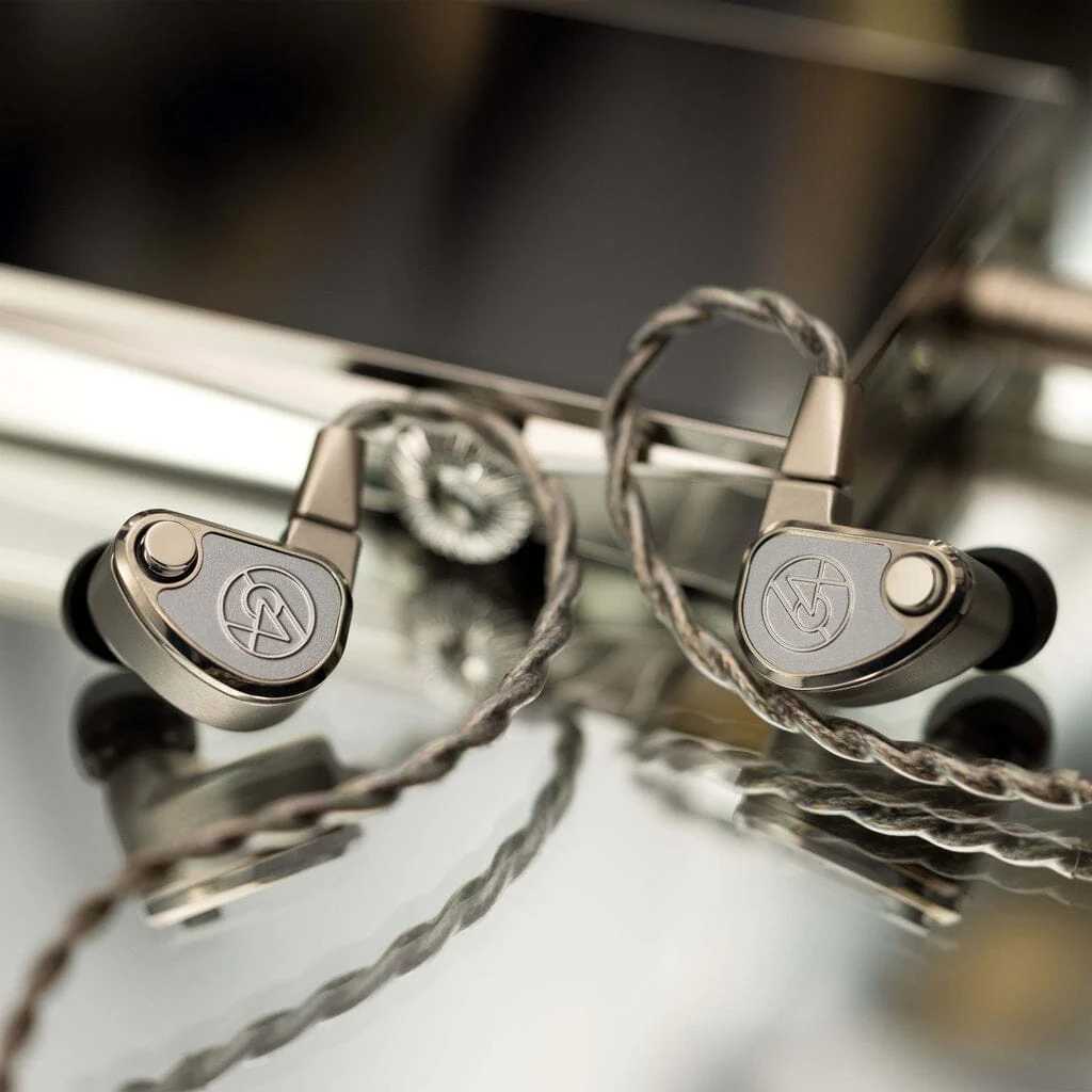 64 Audio TWELVE Ti In-Ear Headphones - Image 4