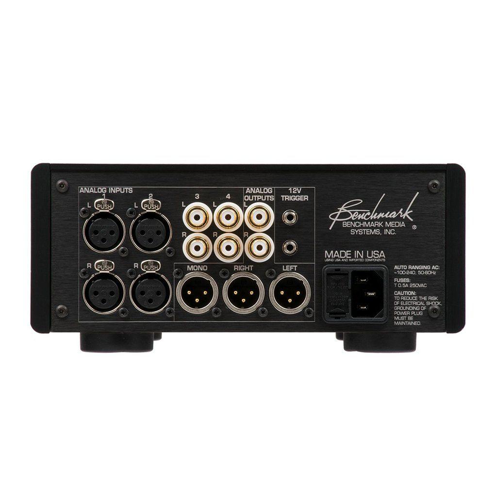 Benchmark HPA4 Desktop Headphone Amplifier (BLACK) - Image 3