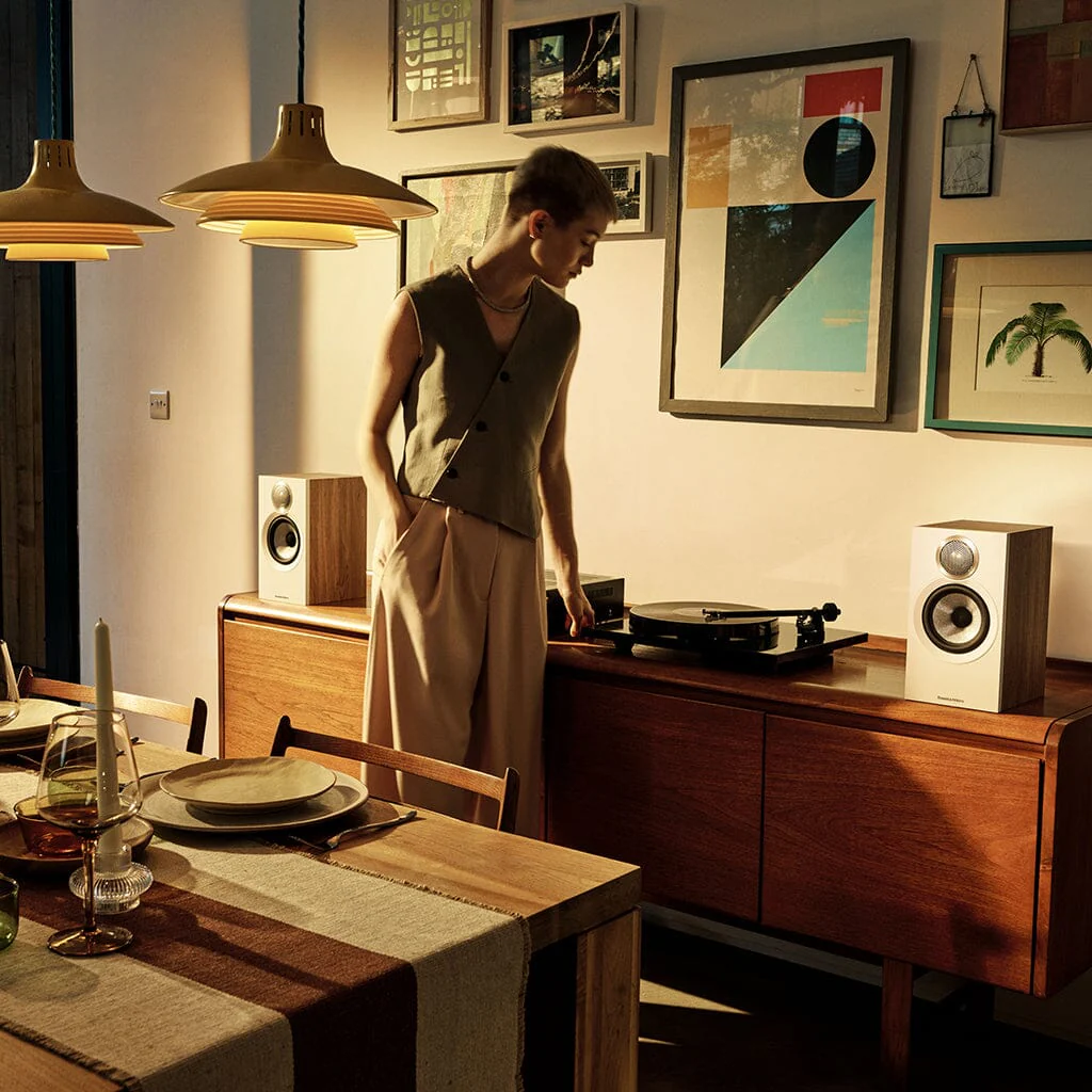 Bowers & Wilkins 607 S3 Bookshelf Speakers (Pair) - Image 5