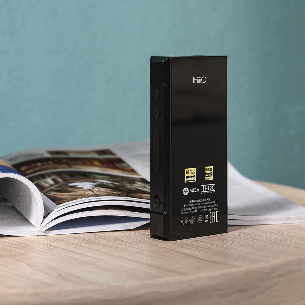 FiiO BTR7 Portable DAC and Headphone Amp - Image 6