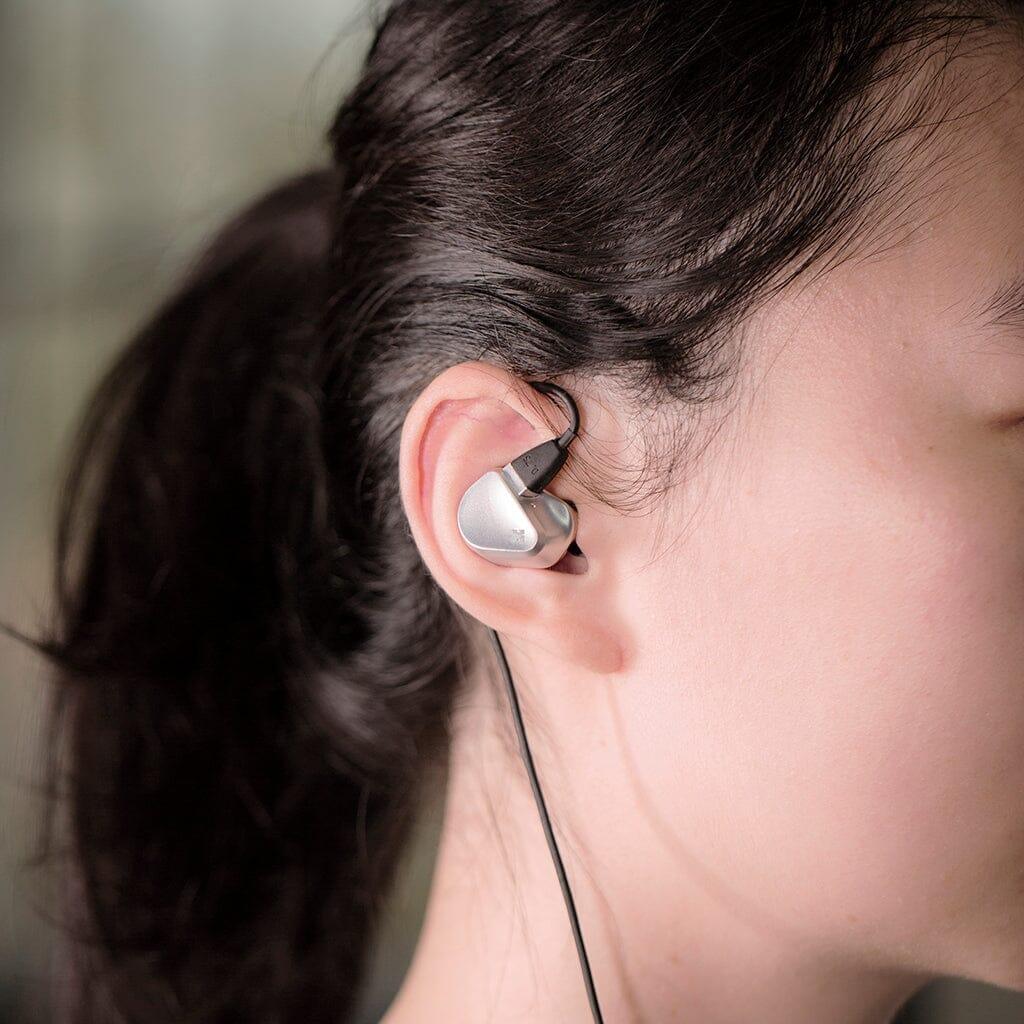 Hifiman Svanar In-Ear Headphones - Open Box - Image 2